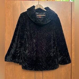 ADRIENNE LANDAU faux fur cowl-neck pullover with pockets & side zipper, size S